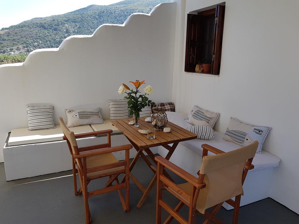 Theo'S Vacation Home Skíros Eksteriør billede